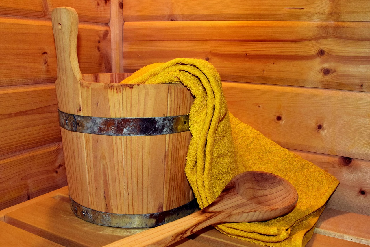 Compacte infrarood saunacabine voor zomer wellness. Compacte infrarood saunacabine voor zomer wellness.