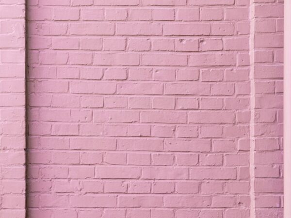 Bakstenen muur fotobehang ideeën: creëer een urban chic look