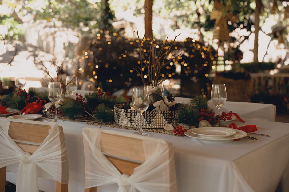 Schitterende tuinkamer met kerstverlichting en versiering. Schitterende tuinkamer met kerstverlichting en versiering.